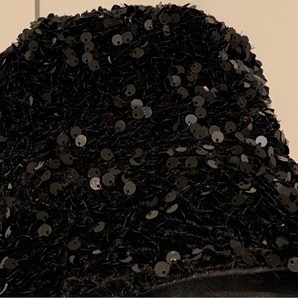 New black sequin bucket hat - Picture 2 of 3